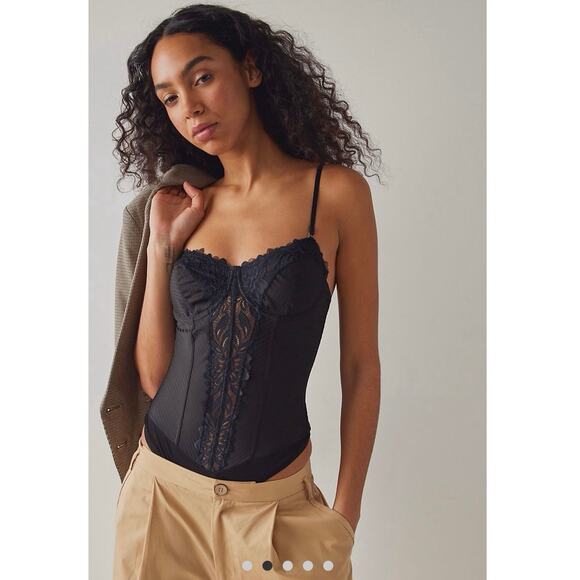 Free People Tops - FREE PEOPLE Black Floral Lace Embroidered Corset Thong Bodysuit Women’s XS
